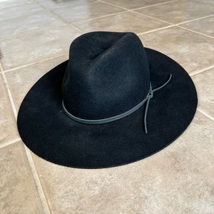 Saks Fifth Avenue Black Hat